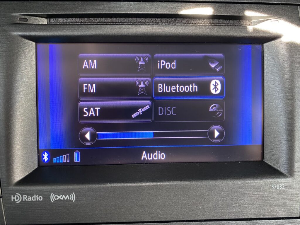 カーオーディオ Aux Usb Bluetoothの違いって 車買取専門店bubka